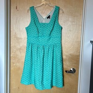 Cute floral dress (with pockets)!
